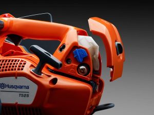Husqvarna T525-10" Αλυσοπρίονο με Λάμα Carving κλαδευτικό 25cm (1,5Hp-1,1kW-27cc-1,2Nm-2,7Kg) - Image 3