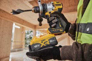 Μπαταρία 18V 8Ah XR Li-Ion Dewalt DCB1880-XJ - Image 4