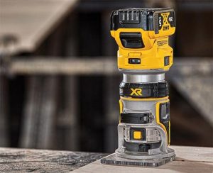 Ρούτερ Περιθωρίων 18V Brushless (Χωρίς Μπαταρία & Φορτιστή) Dewalt DCW600N-XJ - Image 3