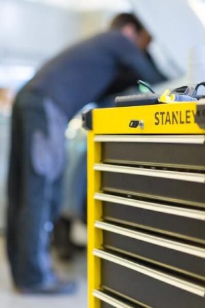 Εργαλειοφόρος τροχήλατος 27”  7 ΣΥΡΤΑΡΙΩΝ STANLEY® STMT1-74306 - Image 4