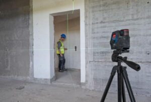 Αυτοαλφαδιαζόμενο Λέιζερ Σταυρού & 2 Σημείων (4xAA)+ BT 150 Πράσινης Προβολής GCL 12V-50-22 CG Professional Bosch 0601066S01 - Image 3