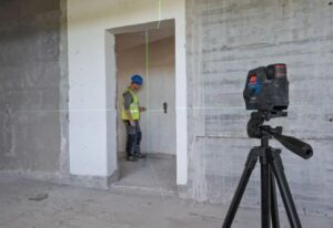 Αυτοαλφαδιαζόμενο Λέιζερ Σταυρού & 2 Σημείων (12V Li-Ion, L-boxx)Πράσινης Προβολής GCL 12V-50-22 CG Professional Bosch 0601066S02 - Image 3