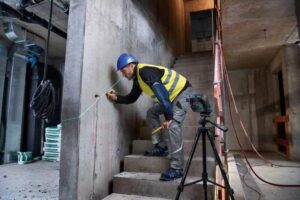 Λέιζερ Γραμμών Με Βάση Στήριξης RM10 Πράσινης Δέσμης GCL 2-50 G Bosch 0601066M00 - Image 5