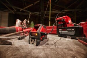 Μέτρο 7,5m x 30mm με Led Magnetic USB Milwaukee 4932492469 - Image 4