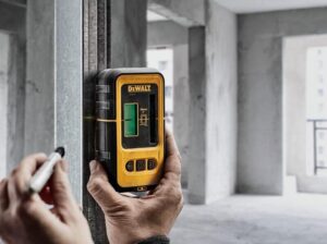 Ψηφιακός Ανιχνευτής Λέιζερ Πράσινης Δέσμης Dewalt DE0892G - Image 4