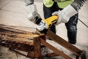Γωνιακός Τροχός 950W/125mm No Volt Dewalt DWE4117-QS - Image 2