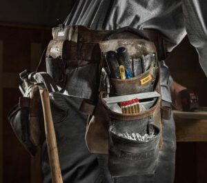 Ζώνη Εργαλείων Δερμάτινη 18 τσέπες Dewalt DWST50113-1 - Image 3