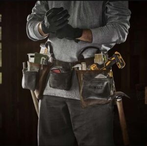 Ζώνη Εργαλείων Δερμάτινη 18 τσέπες Dewalt DWST50113-1 - Image 4