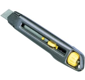 Μαχαίρι Φαλτσέτα με Σπαστή Λάμα 18mm Interlock Stanley 0-10-018