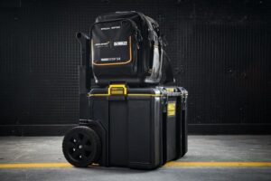 Σακίδιο-τσάντα Όμου Μ30xΠ30xΥ39cm ToughSystem 2.0 McLaren Dewalt DWST83524-9 - Image 4