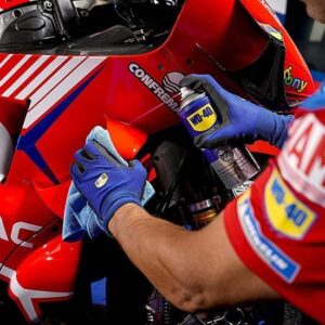 Σπρέι σιλικόνης - Γυαλιστικό 400ml Specialist Motorbike Silicone Shine WD-40 207149120 - Image 4